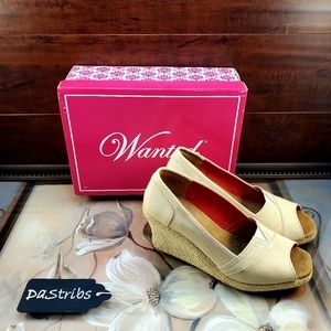 Women's tan Wanted shoes size 7.5